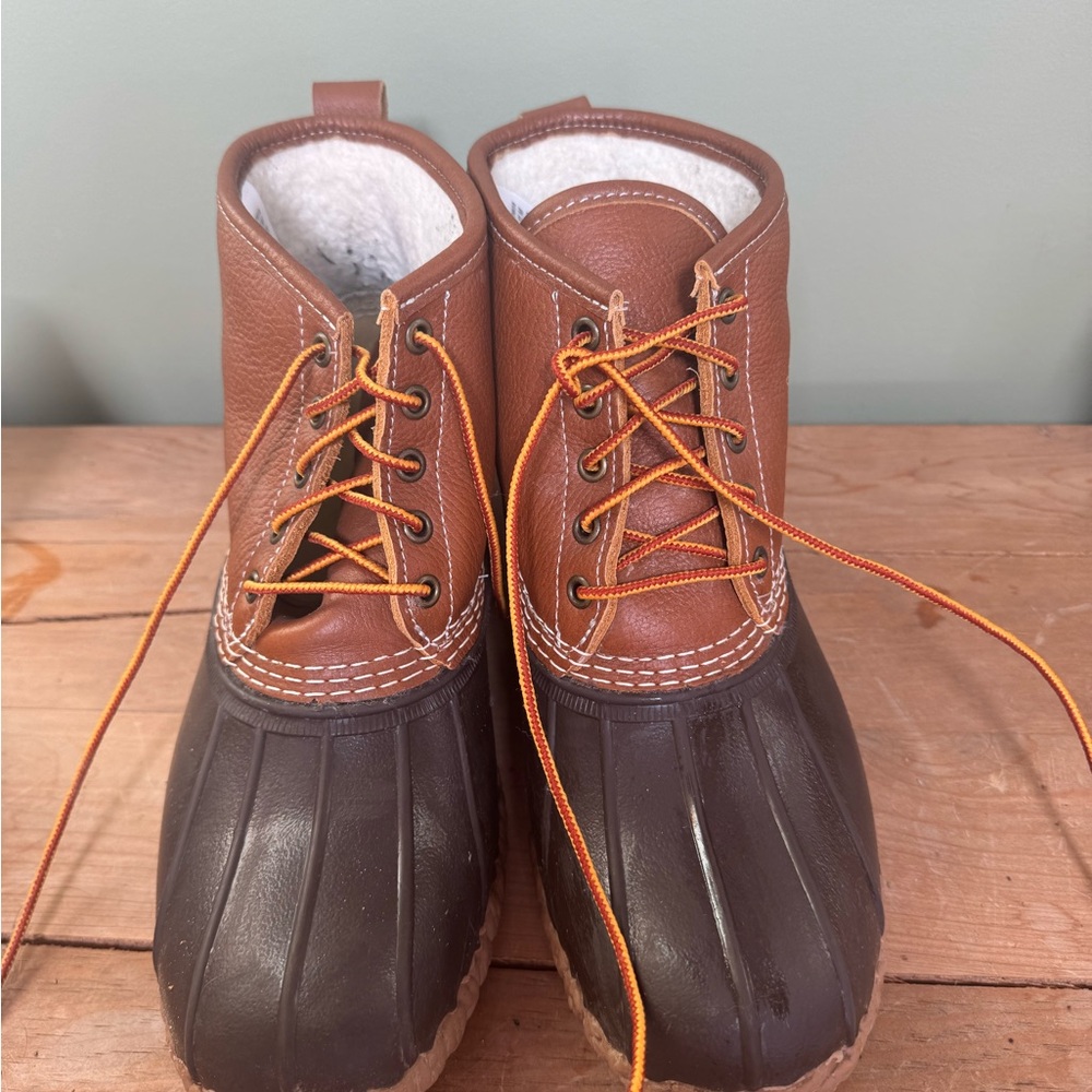 Women's LL Bean Brown Leather Duck Boots